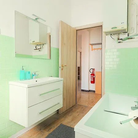 Grande Casa Al Mare 140mq 公寓